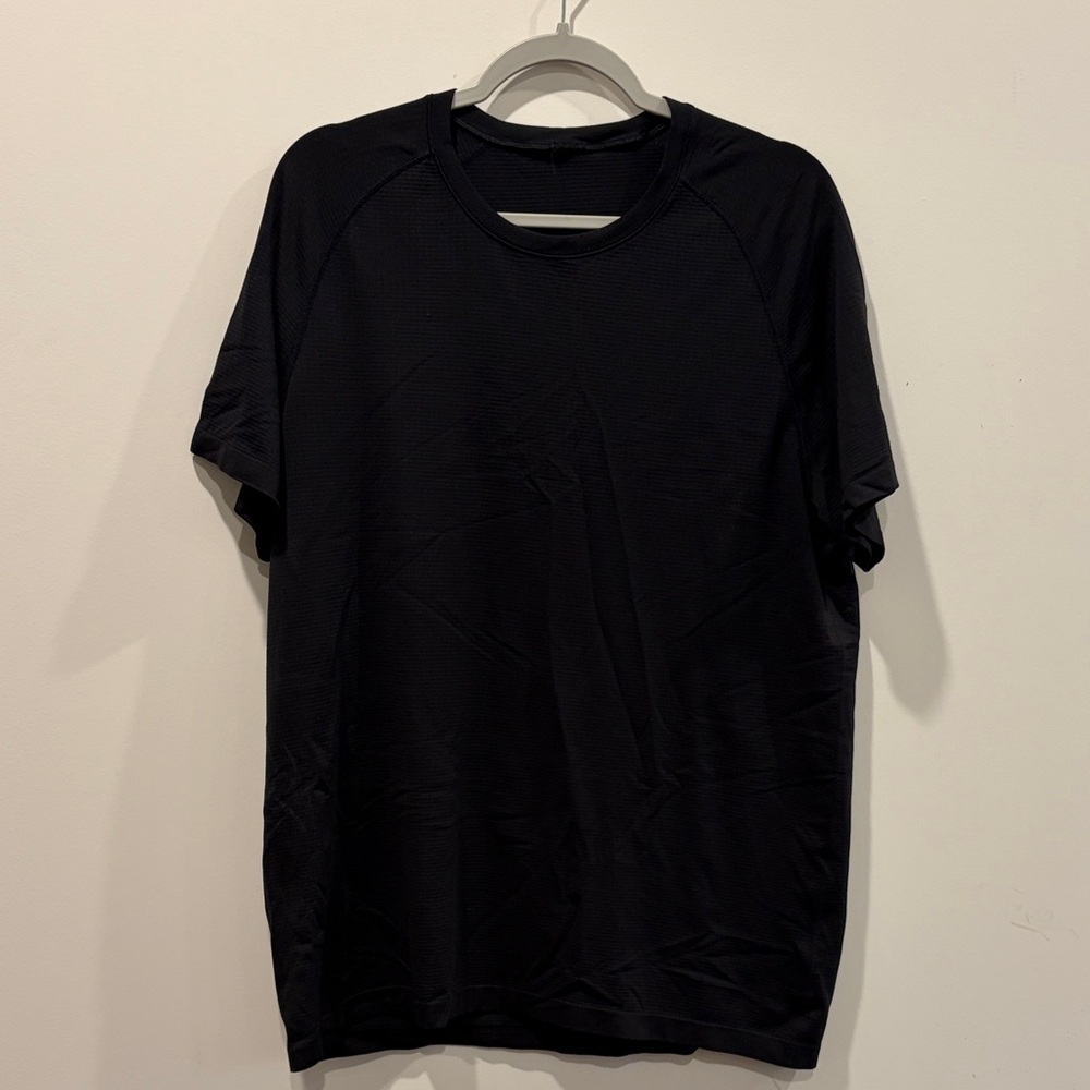Lululemon Metal Vent Tech Short Sleeve
